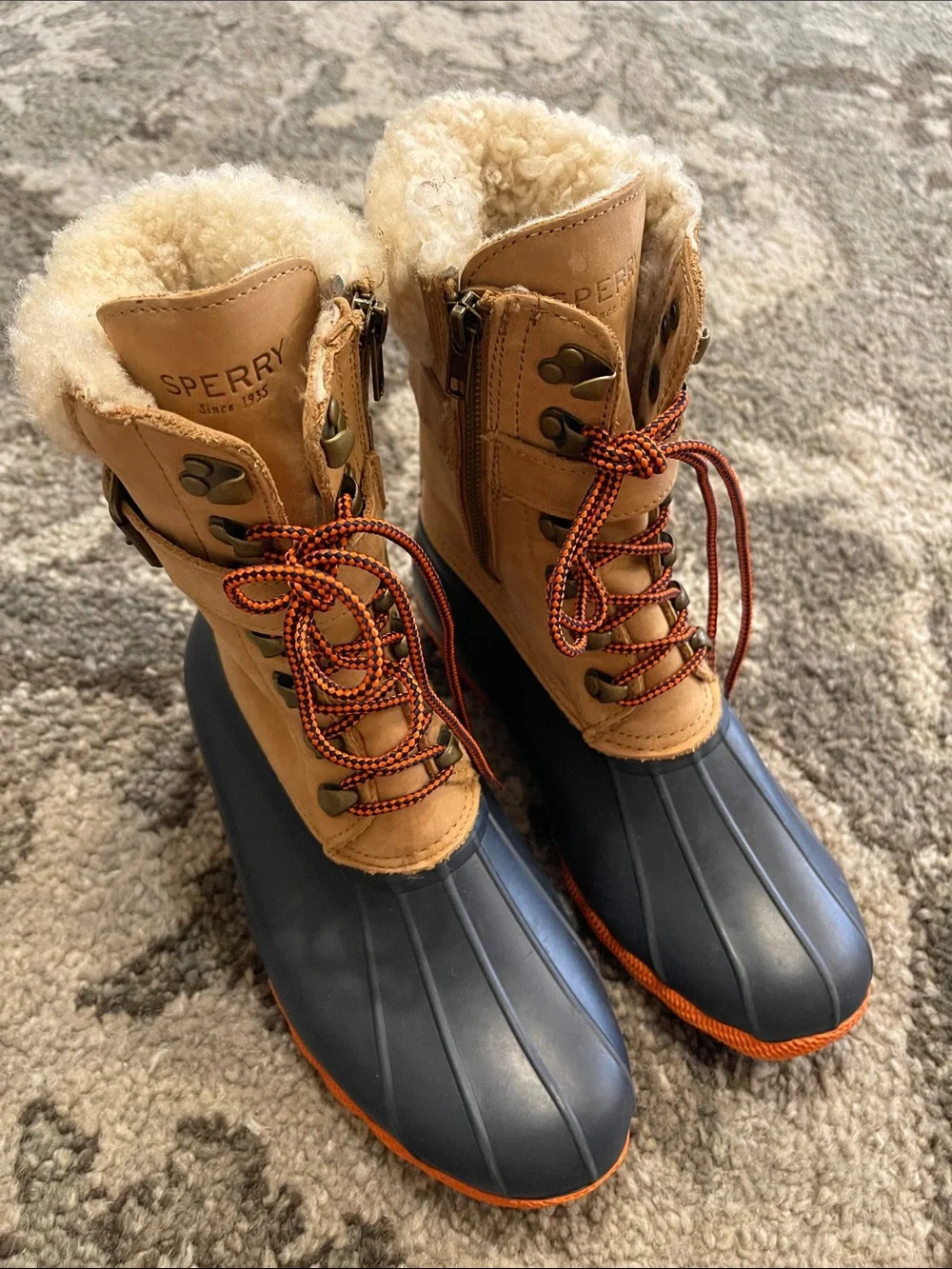 Sperry Shearwater Boots 6.5M